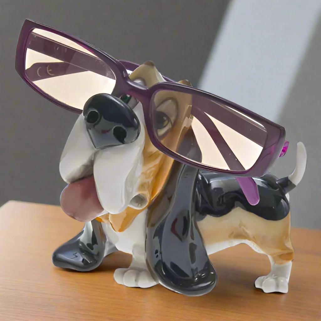 Basset Eyeglass Holder