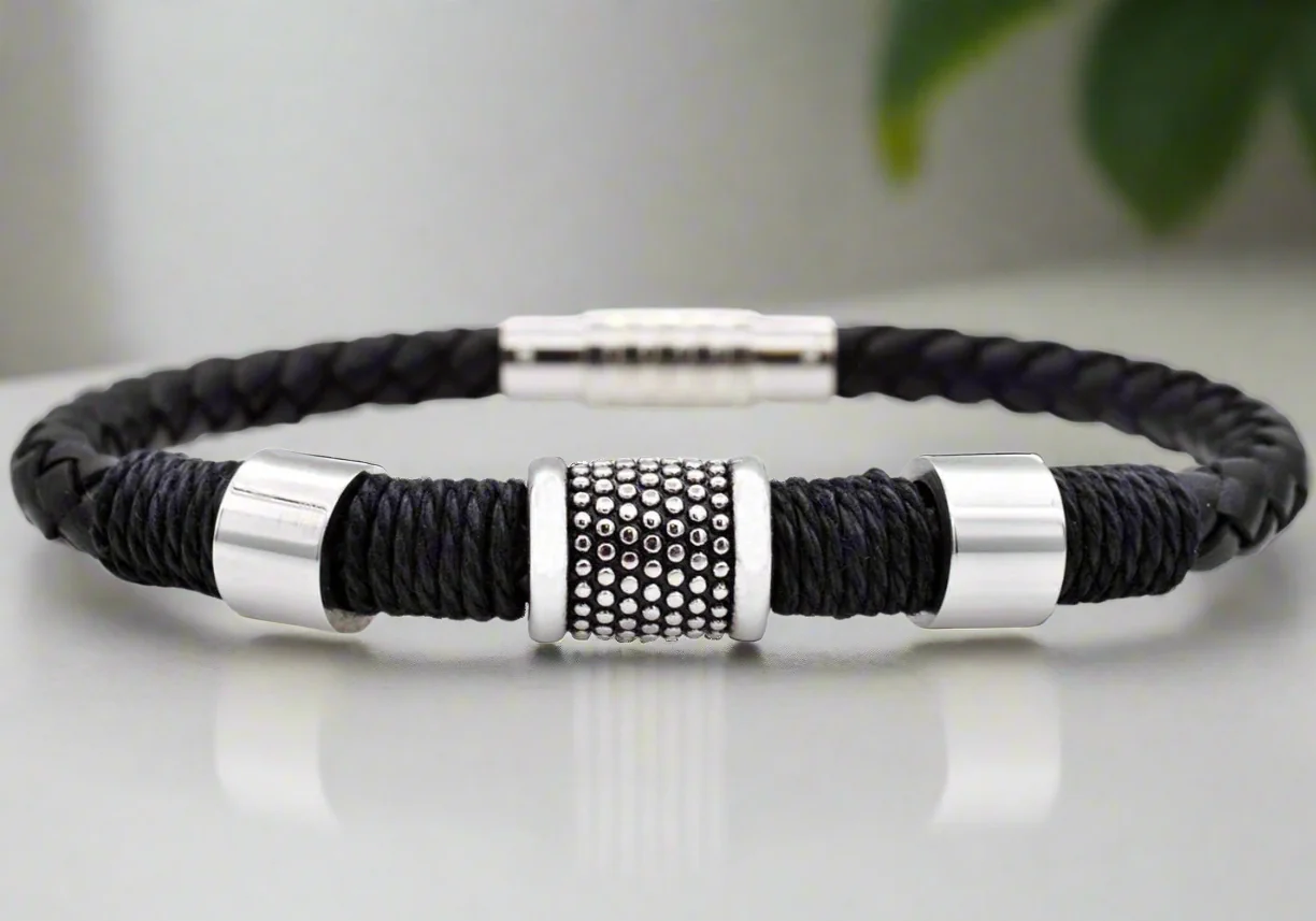 Men's Black Leather Stainless Steel Bracelet - Timeless Masculine Elegance