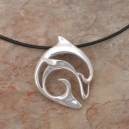 Sculpted Silver Dolphin Necklace - Image 5